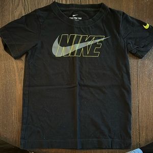 Nike tee